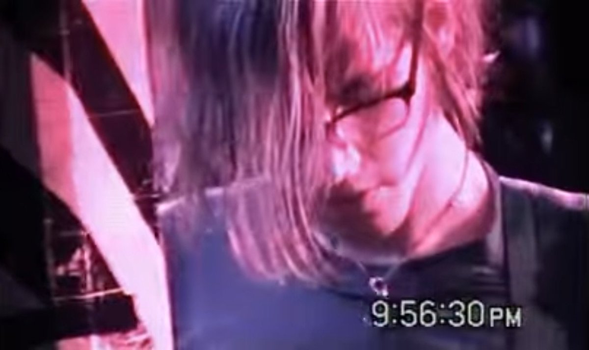 Mikey Hourly tweet media