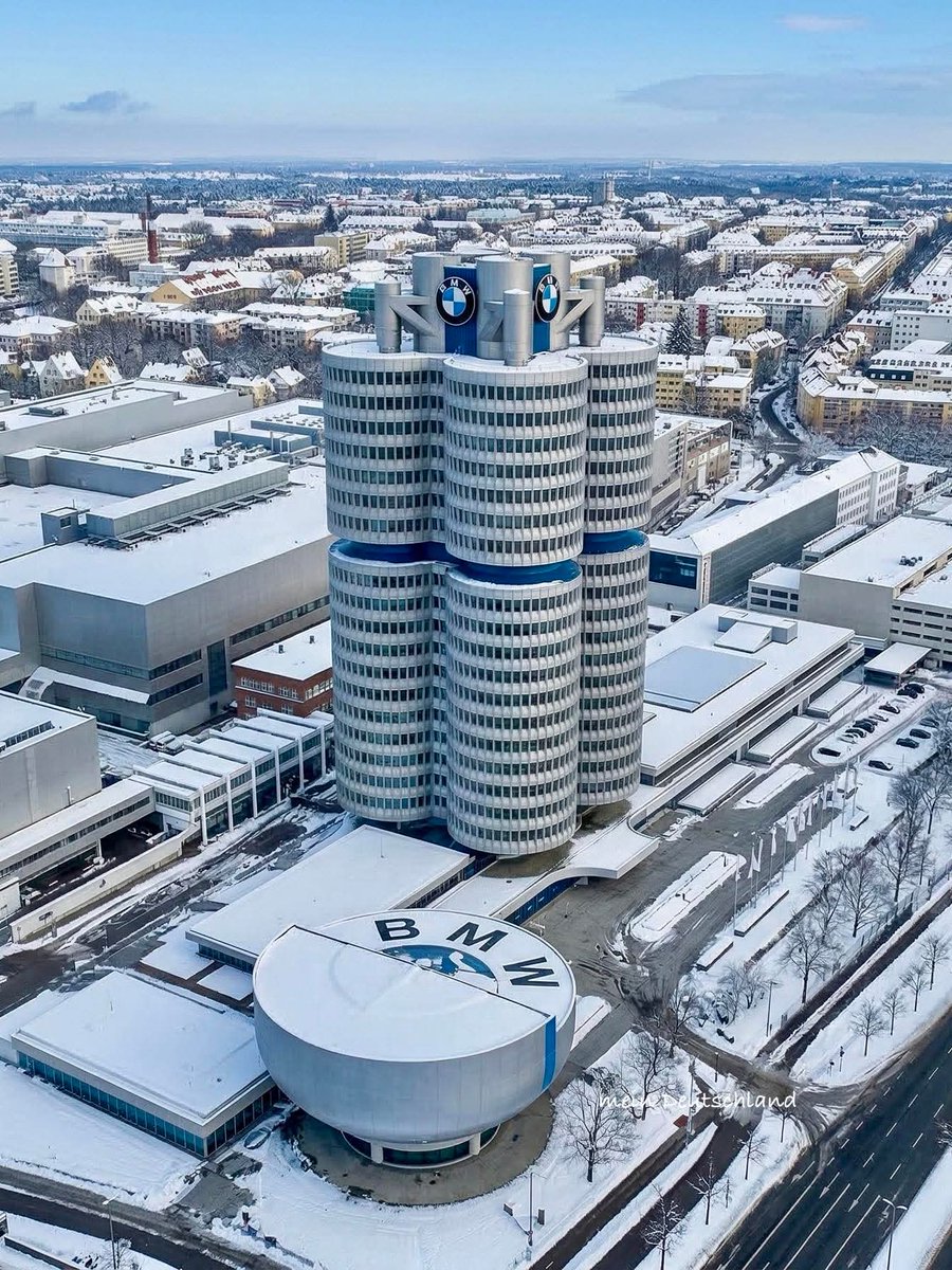 City Lights tweet media