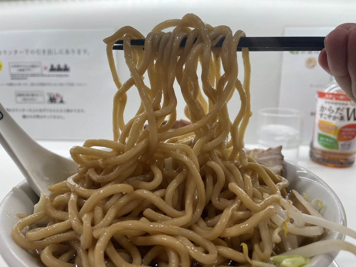 たろきち tweet media