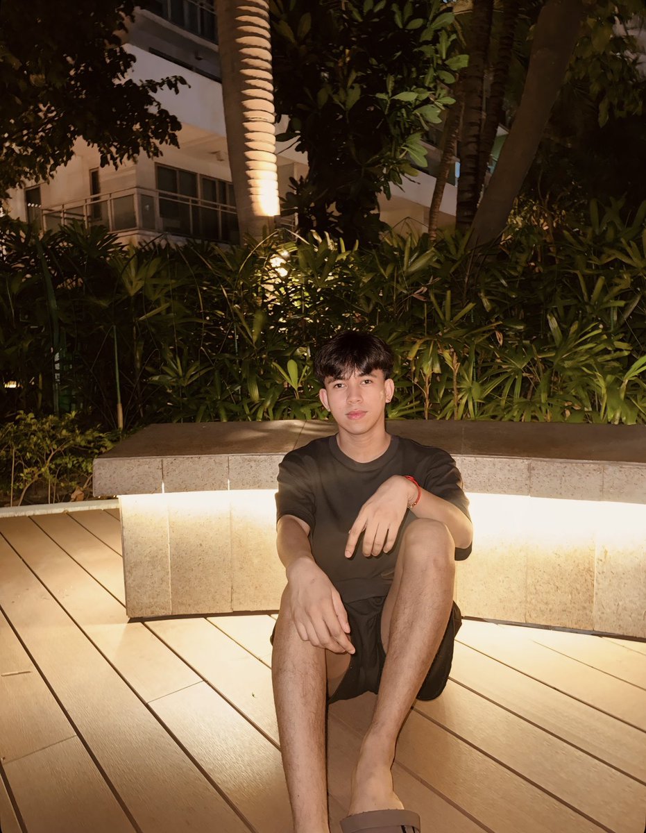 Nashue06's tweet photo. 💦 https://t.co/68LrbYuUjd