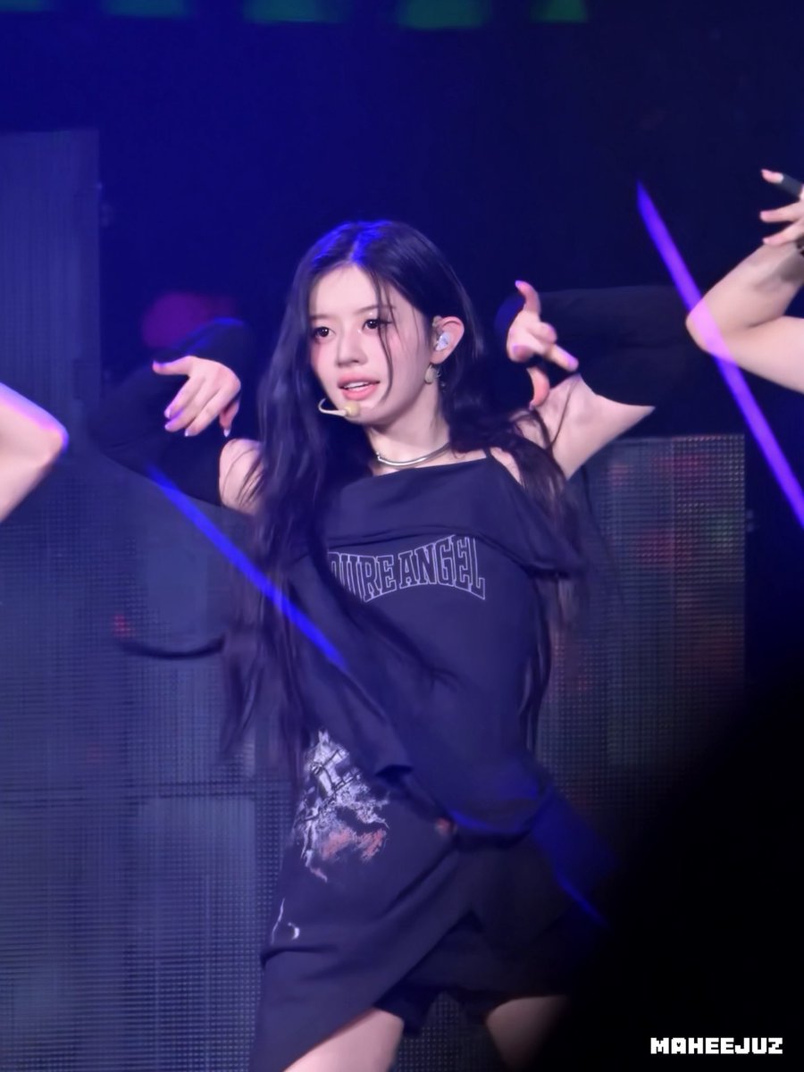 Maheejuz tweet media