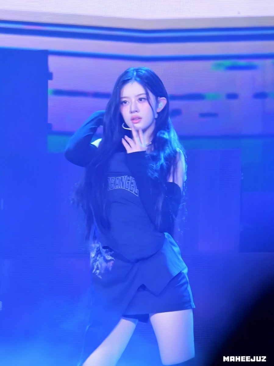 Maheejuz tweet media