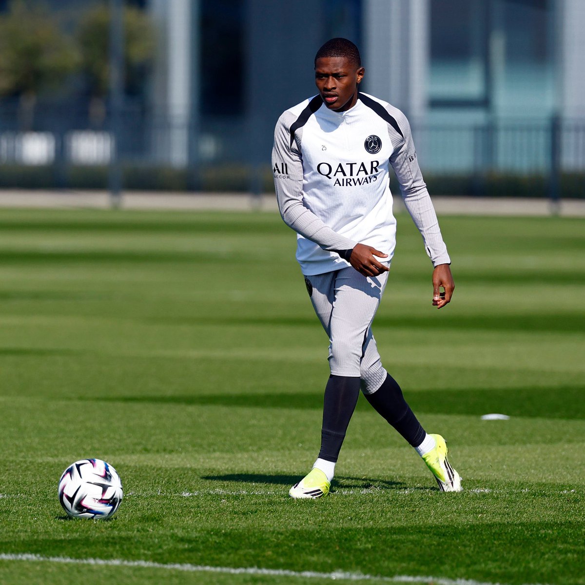 PSG Japan tweet media