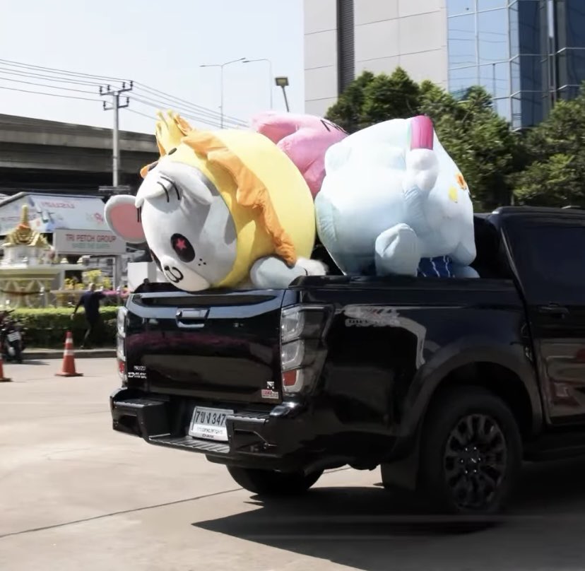 ยอร.com 🍌 tweet media