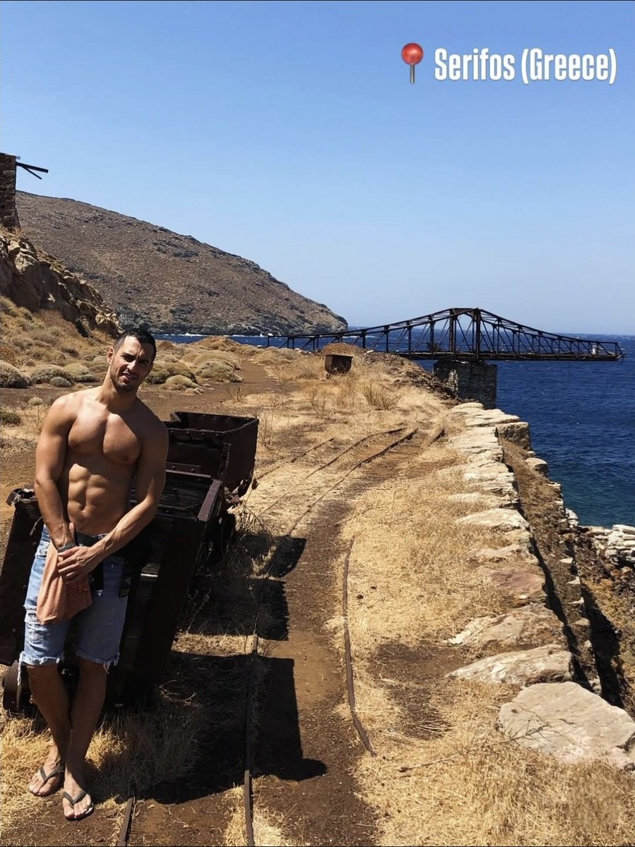 LesBgDuPaf's tweet image. #Model #Modeling #Modelling #Insta #Instagram Modèle du jour, bonjour (Jean-Georges d'Orazio) #LesBgDuPaf #BgAlerte 📺🚨