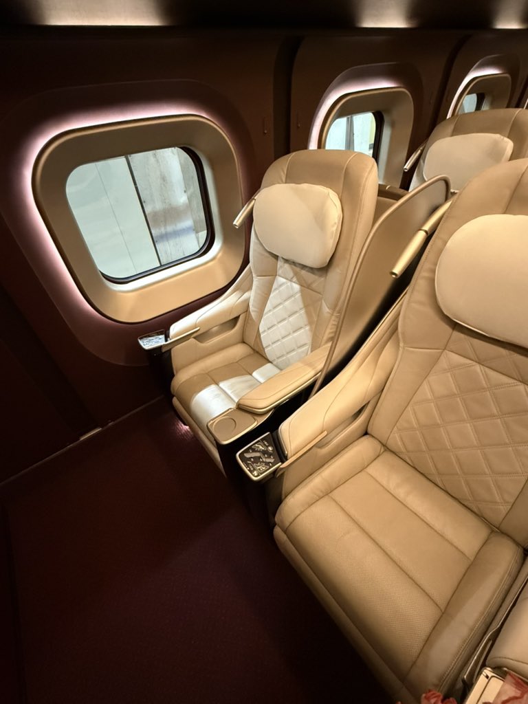 彩羽真矢 tweet media