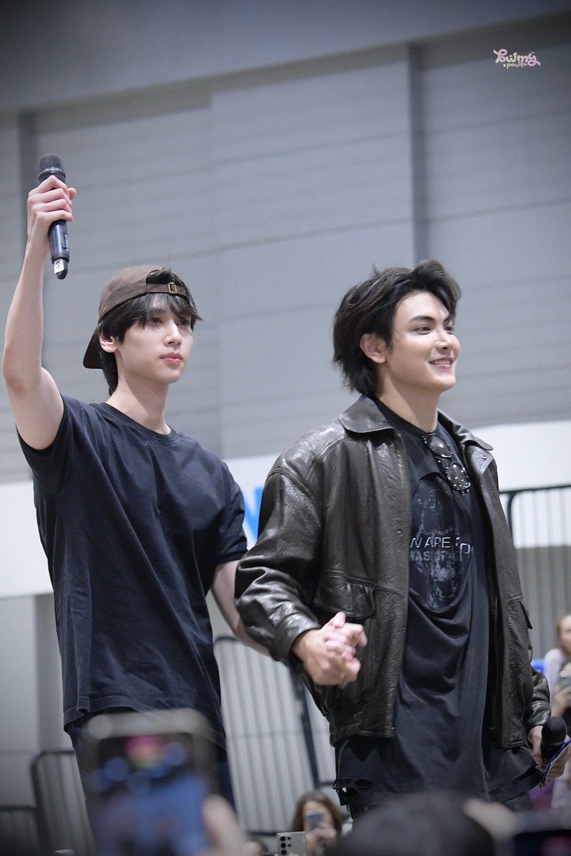 𖧷˚ ༘ บั ก ลี่ ย์ ૮꒰ • ˕ • ꒱ა。 ༘˚𖧷 tweet media