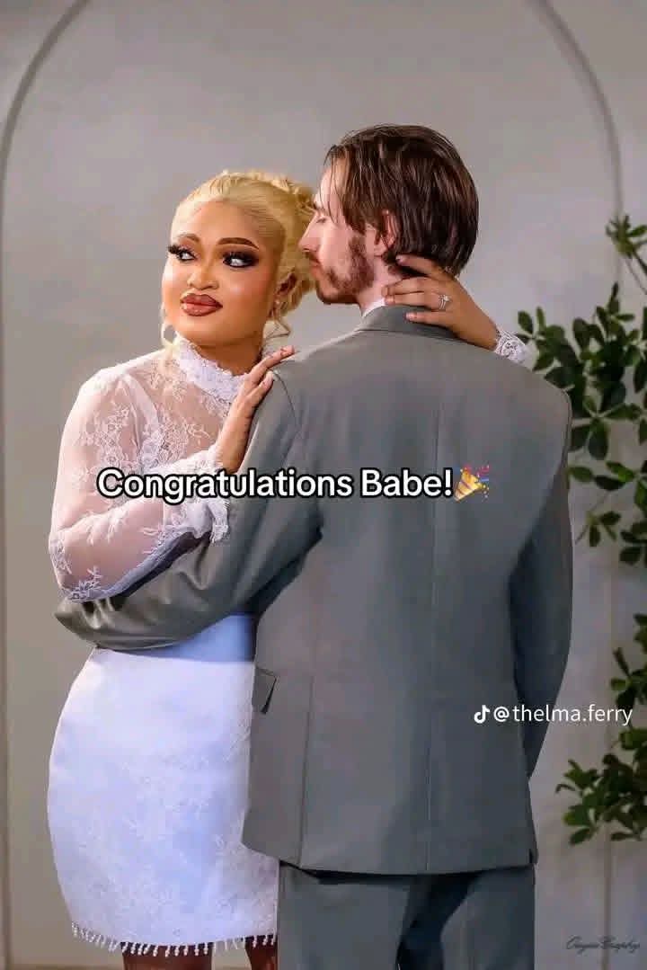 /LARAH🐰 tweet media