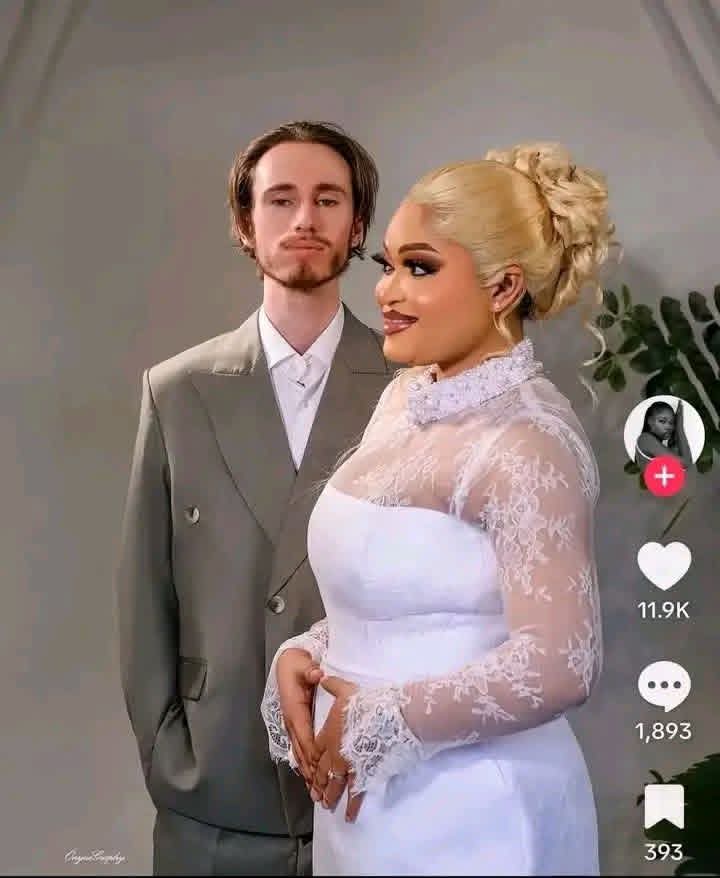 /LARAH🐰 tweet media