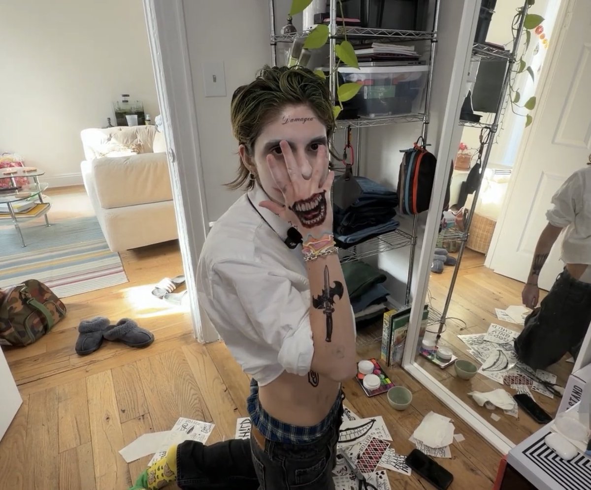 hannah ⚞•⚟ tweet media