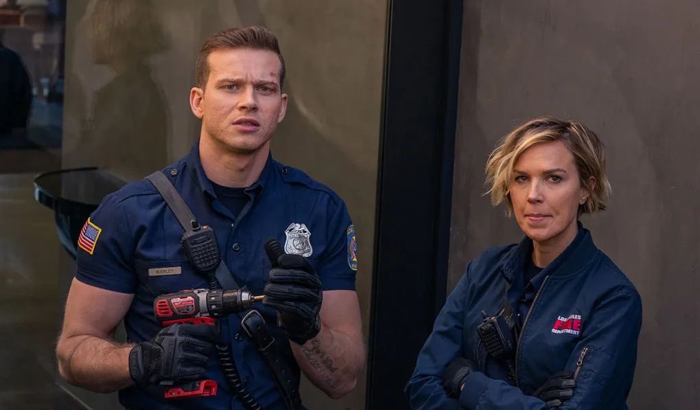 Robyn/ Robbie - Manly Muppet tweet media