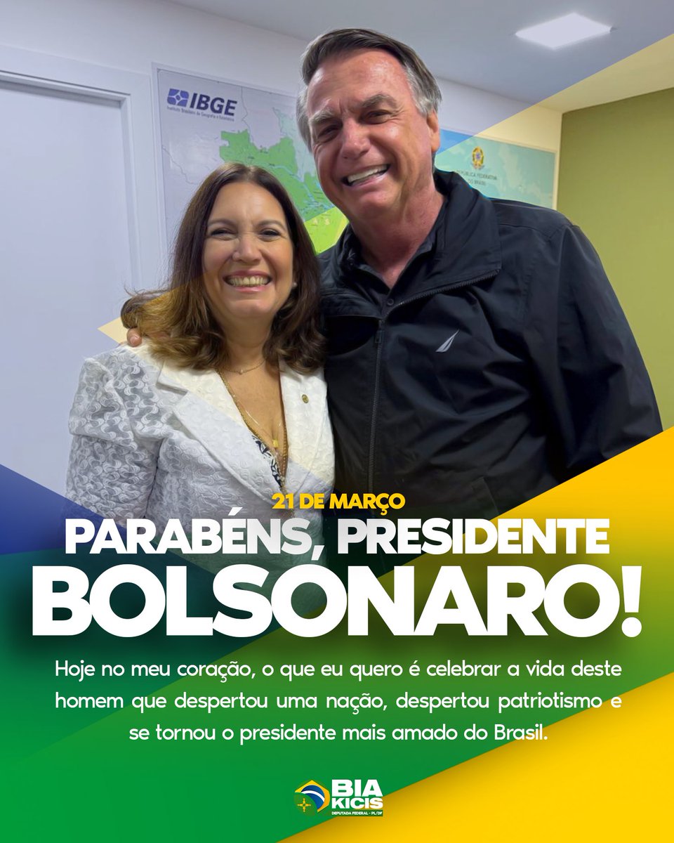 Biakicis's tweet photo. Hoje é o aniversário do nosso amado Presidente @jairbolsonaro . Saudades desse sorriso. Quero celebrar sua vida mas lembrar que estão tentando acabar com ela. Basta de injustiça! #LibertemBolsonaro Que Deus te proteja! https://t.co/WaPSkn5H5W