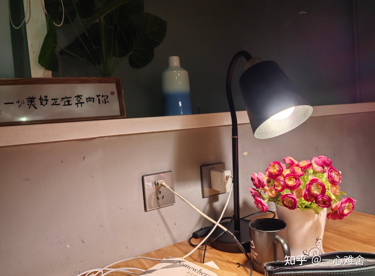 Gloria Moss tweet media