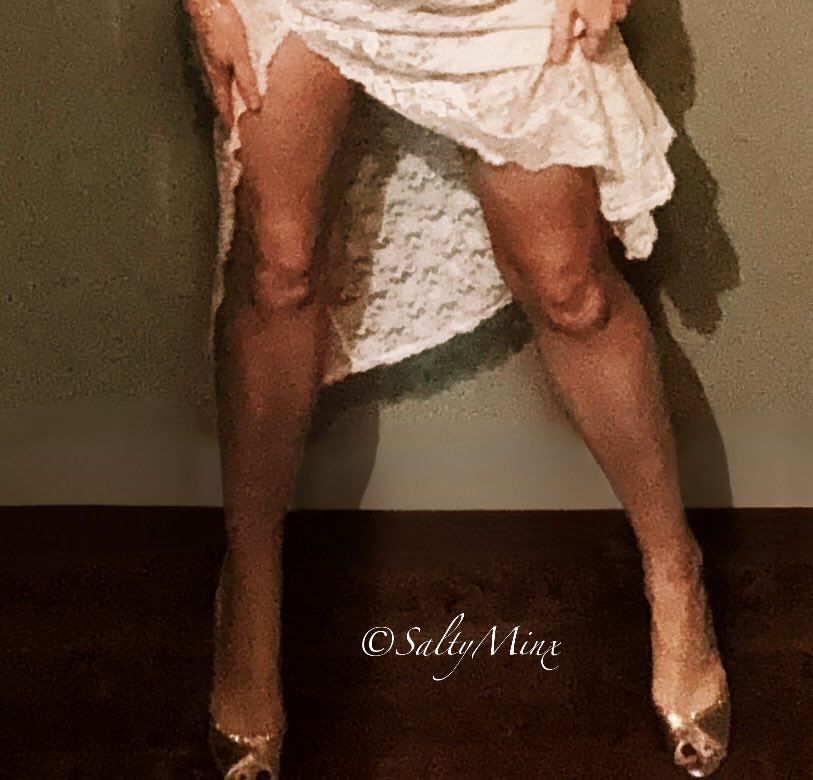 Salty Minx tweet media