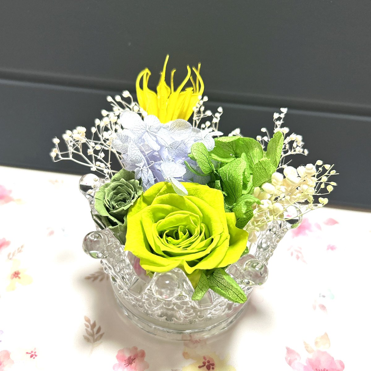 Cfv4H9xMZDarWdn's tweet photo. 「依頼」のプリザーブドフラワーを
つくりました
依頼などありましたらDMにて
お願いします!!
贈り物などにどうぞ(*´꒳`*)
#ハンドメイド #プリザーブドフラワー #LuneStrand https://t.co/MA5F2xa8uY