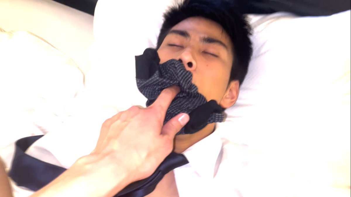 shinshin54N41's tweet photo. 上司の黒崎さんとスーツセックス
上司のチンポとビジソに興奮しまくる部下
https://t.co/SrdbcXEj5S https://t.co/21rgvABgtI