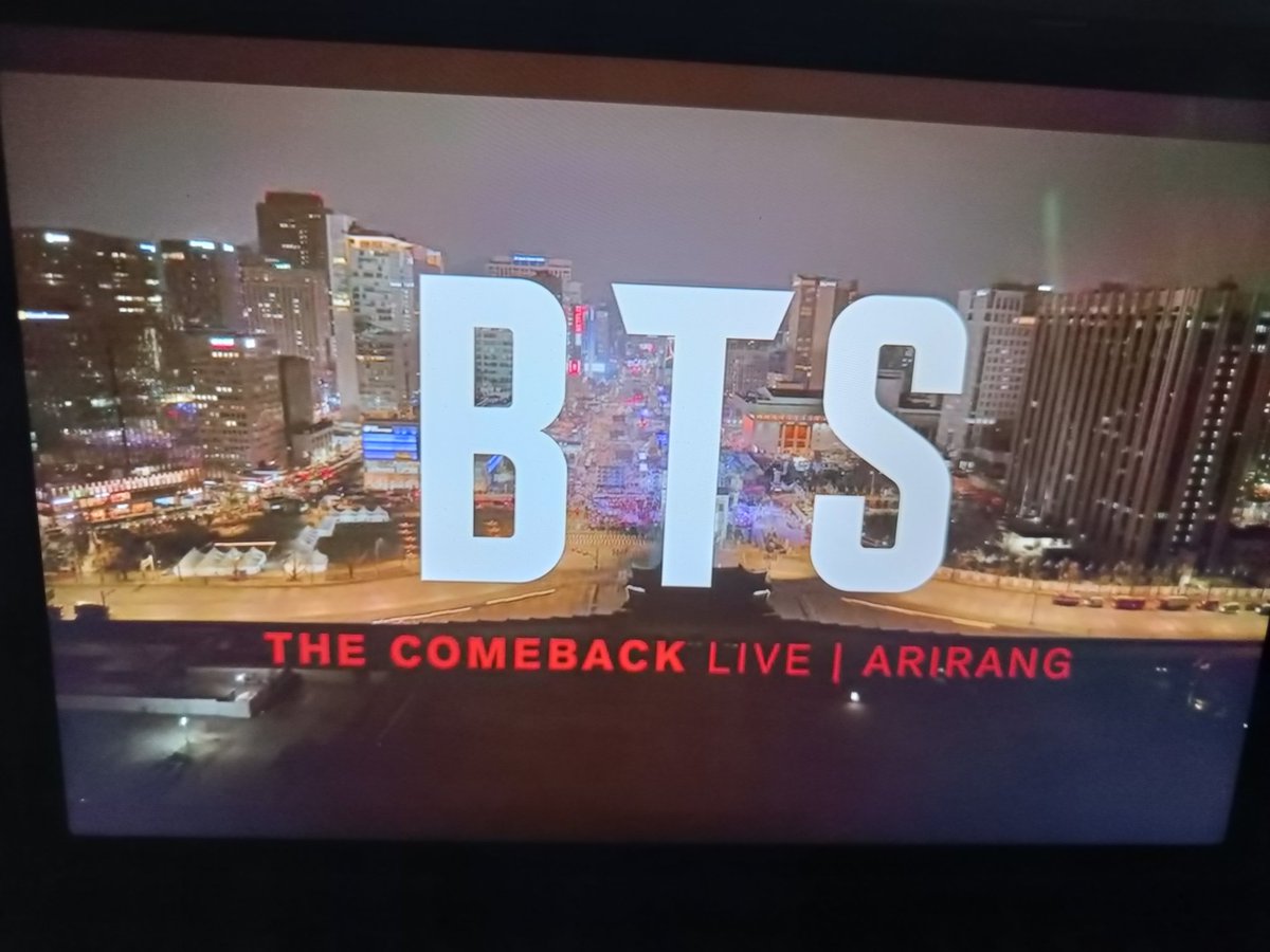 GoldengalBTS's tweet photo. @BTSprojectINDIA Yuppp 😁😁 https://t.co/8dEtQPvPFf