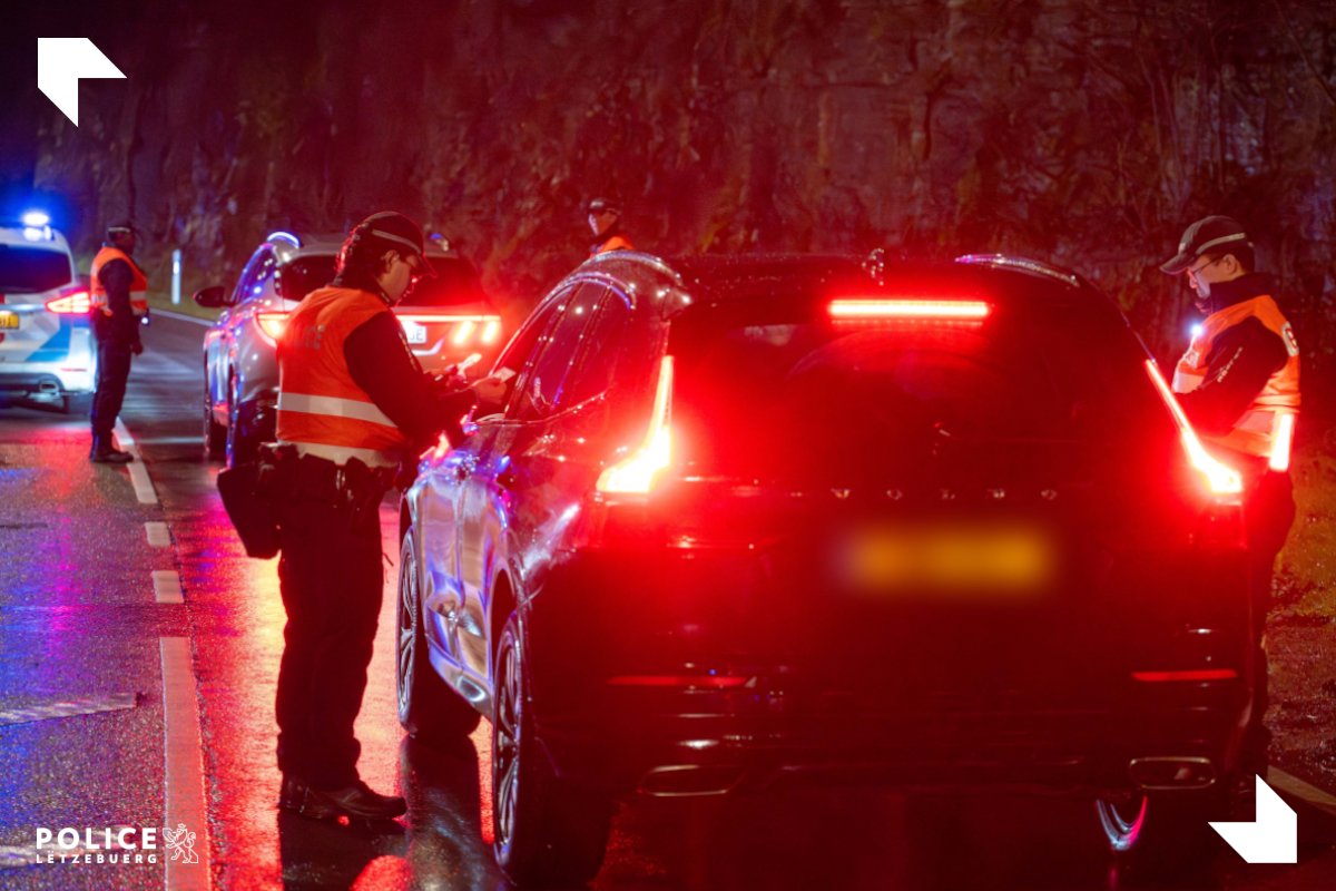 Police Luxembourg tweet media