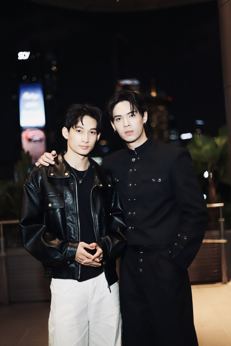 tcn7746's tweet photo. 爱你✨
#ryuteam #于希恒
#SwingKick #ยกนี้พี่ต้องชนะ
#LovemediaThailand https://t.co/xPMwvHkqhU