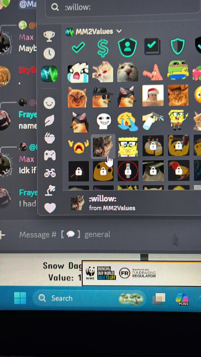 preshlul's tweet photo. Crazy how my cat is an emoji in the @MM2Values server https://t.co/gSuLiUHRVx