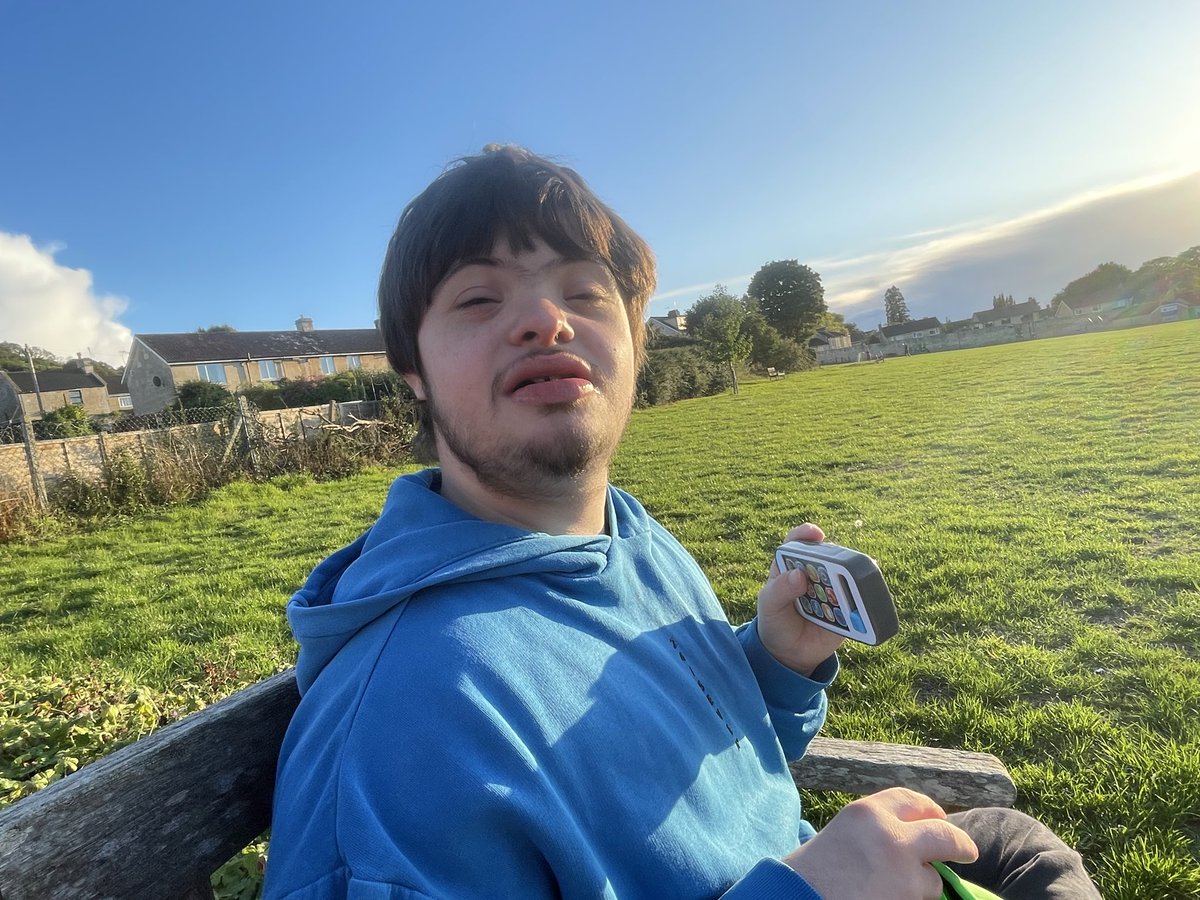 Jon Newcombe tweet media