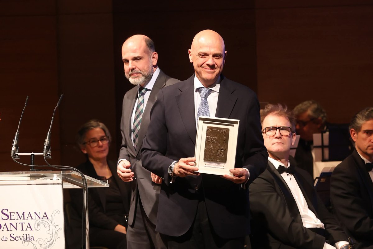 Semana Santa TV tweet media