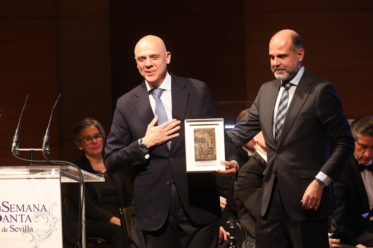 Semana Santa TV tweet media