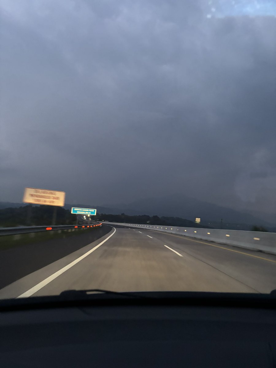 cio mahatkenthir tweet media