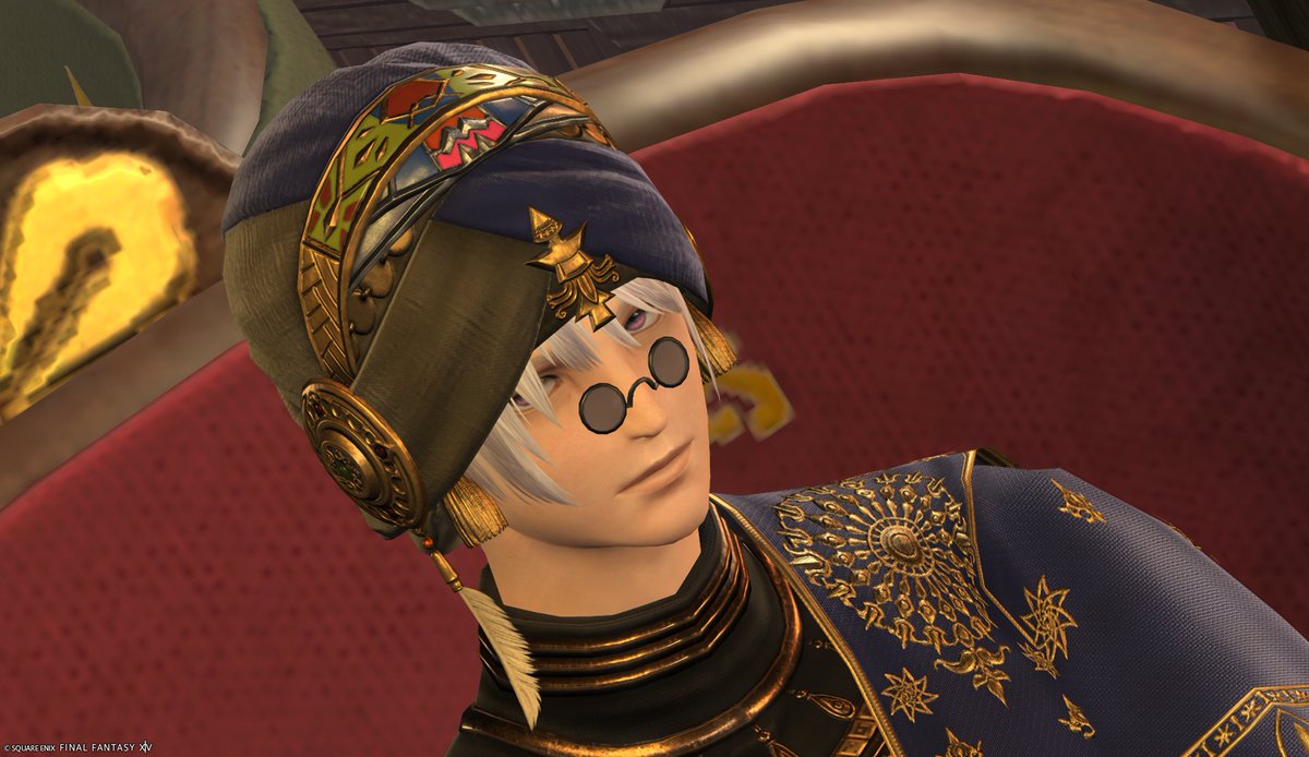 VD装備せっかくなので撮ろ撮ろと連れまわしました。
喫茶店でお茶しながらるみ君ドアップ。パンスネがおしゃれ装備枠になったので頭装備と一緒につけれる。
メテオ Shinryu LavenderBeds 17-11 (M)