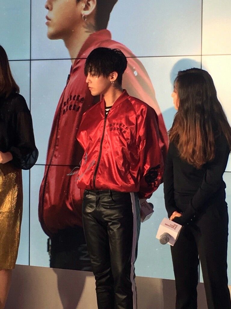 A3용지 tweet media