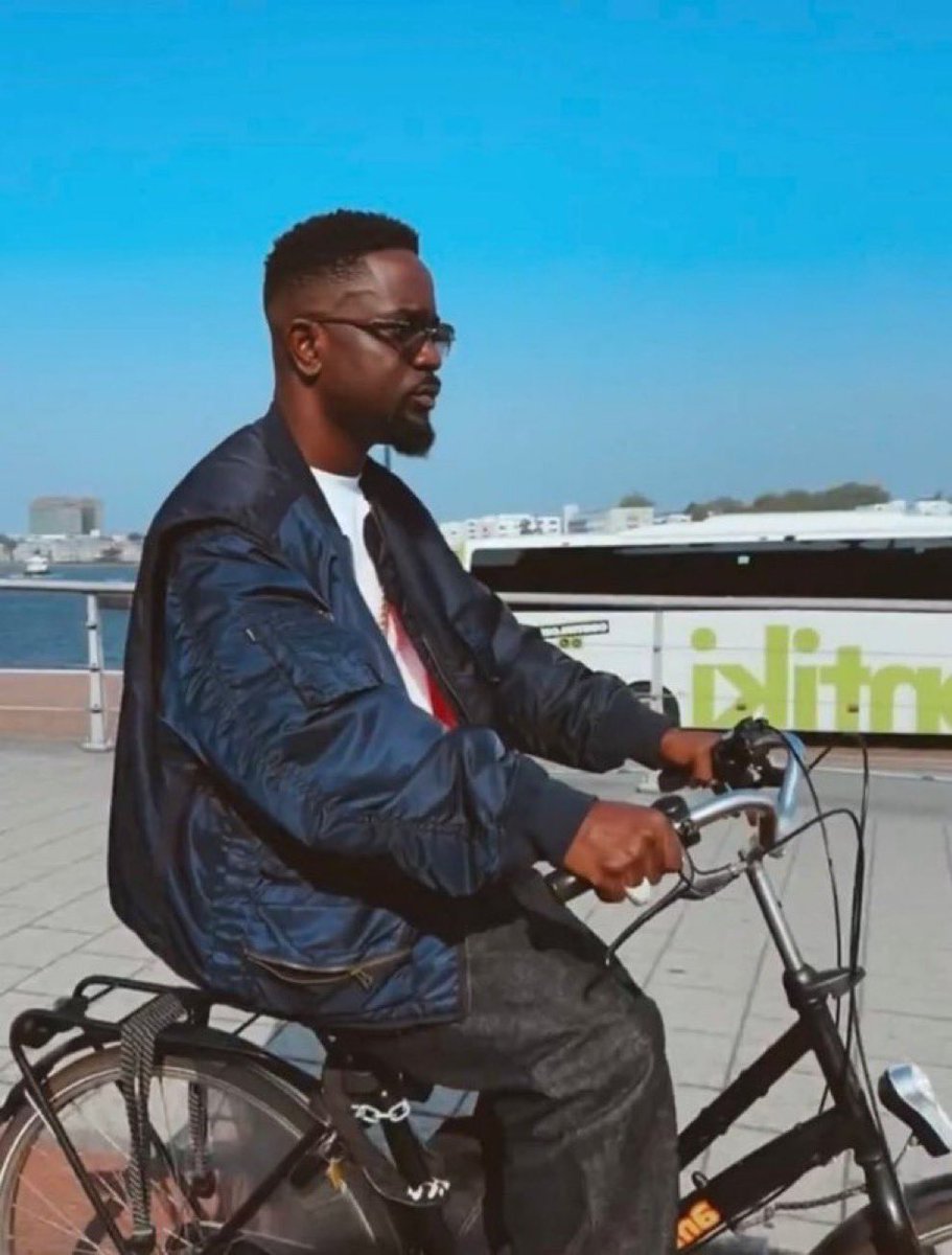 NinoBrown US tweet media