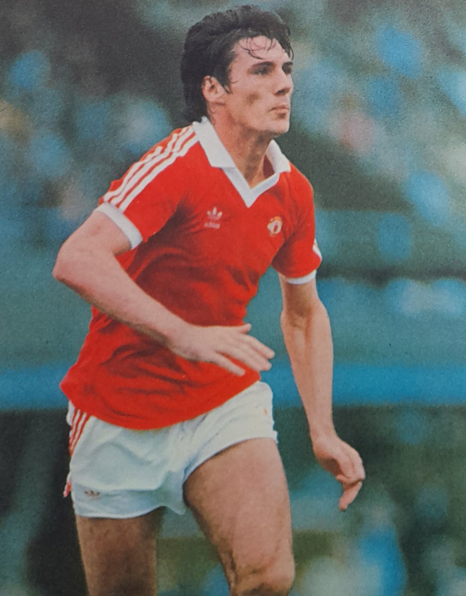 YesterdaysStars tweet media