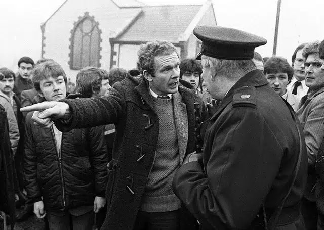 Paul Larkin tweet media