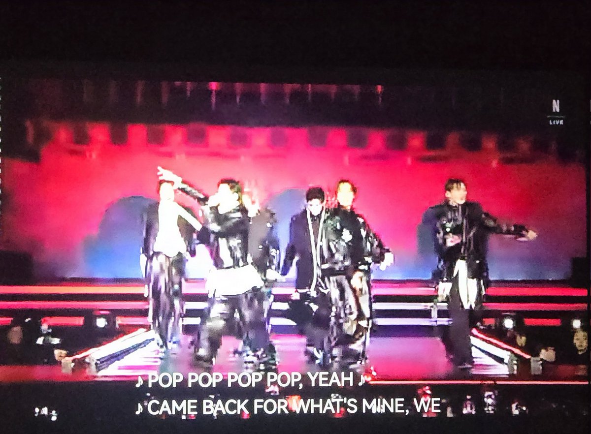 winnttaebear's tweet photo. Watching in Netflix made me feel like watching it in illegal the quality is??? https://t.co/6EhOCc9YWA