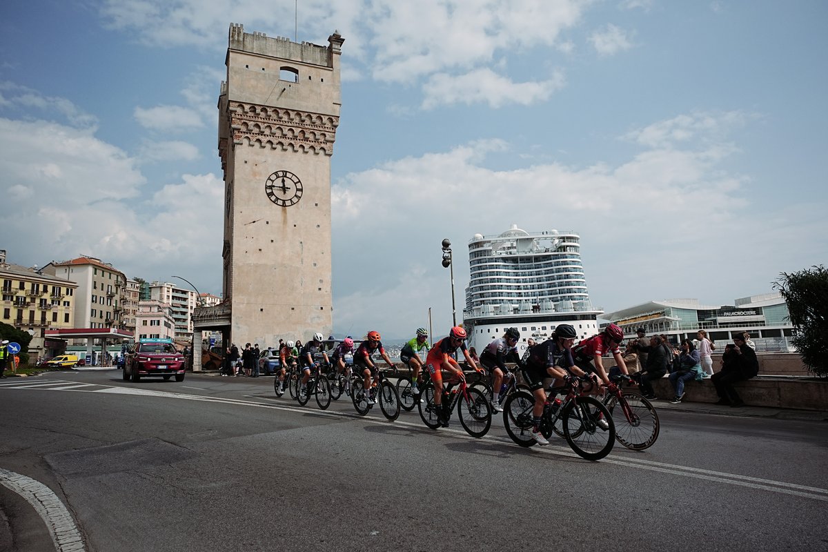 Milano Sanremo tweet media