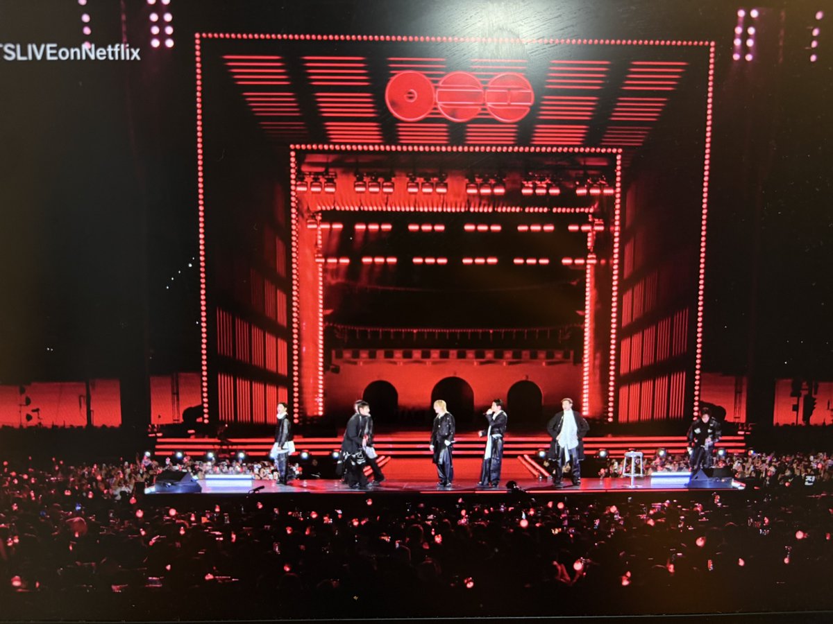 𝟭𝟯% ‎ ☆ SWIM x ARIRANG 🪭📀 tweet media