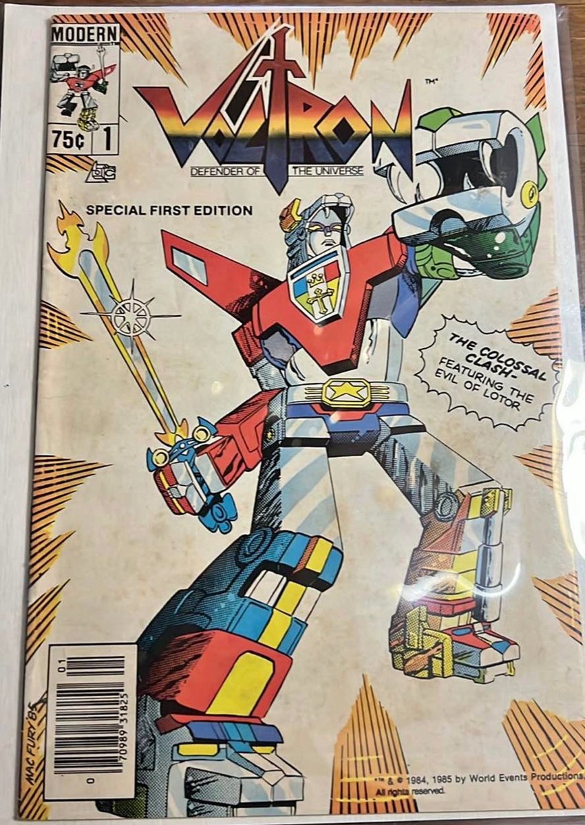 Christopher Bailey tweet media