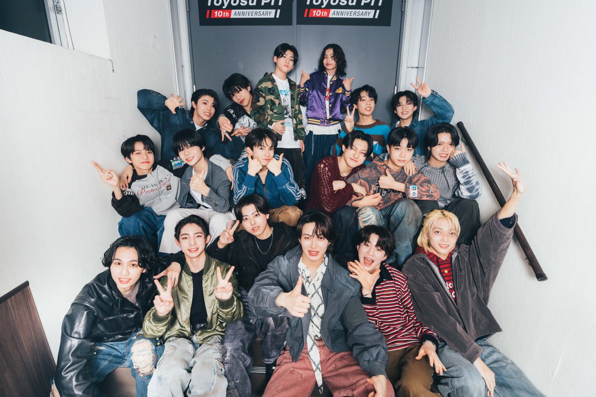 bmsg_trainee's tweet photo. ￣￣￣￣￣￣￣￣￣￣￣￣￣￣￣￣￣￣
BMSG TRAINEE SHOWCASE 2026
 〜 Graduation Party for 
REN, YUTA, RAIKI, TAICHI, and ISANA 〜 

2026.3.18 / 3.19

Members Photo 📷✨
🔗https://t.co/qAEd9ghhnd

￣￣￣￣￣￣￣￣￣￣￣￣￣￣￣￣￣￣
#BMSGTRAINEE_SHOWCASE2026
#BMSGTRAINEE https://t.co/P795FqB9Sn