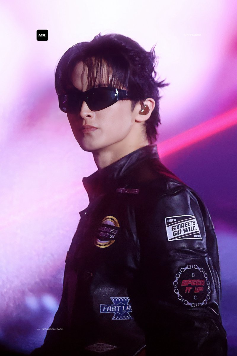 🎱+💚 tweet media