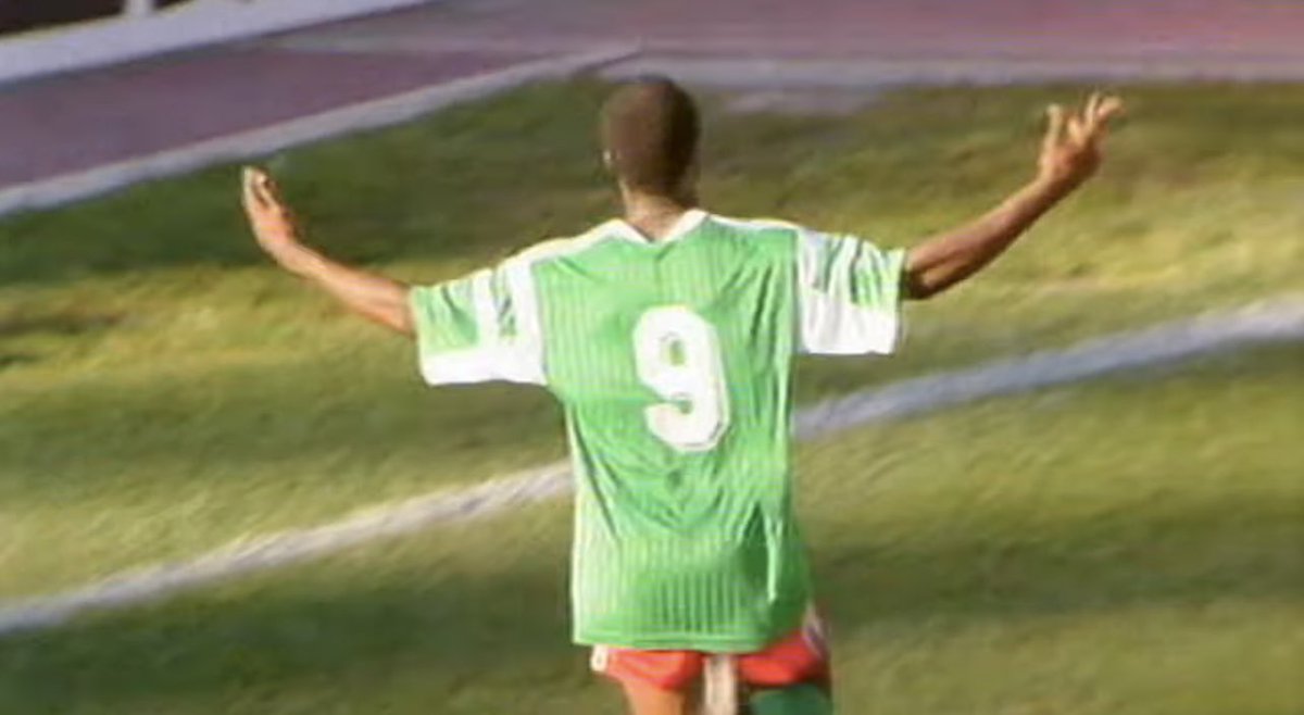 SIMONKNUCKEY tweet media