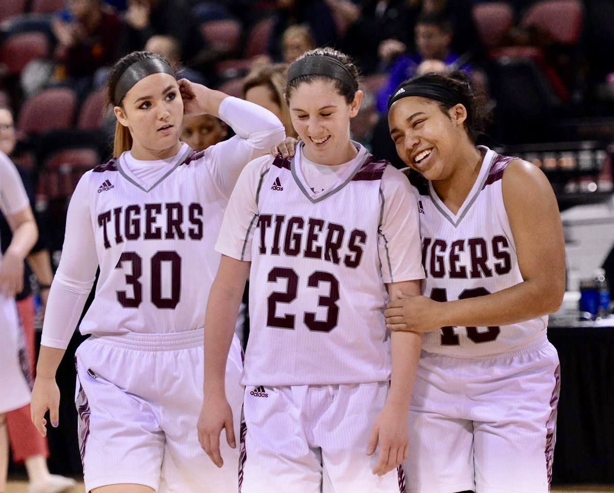 richard robards tweet media