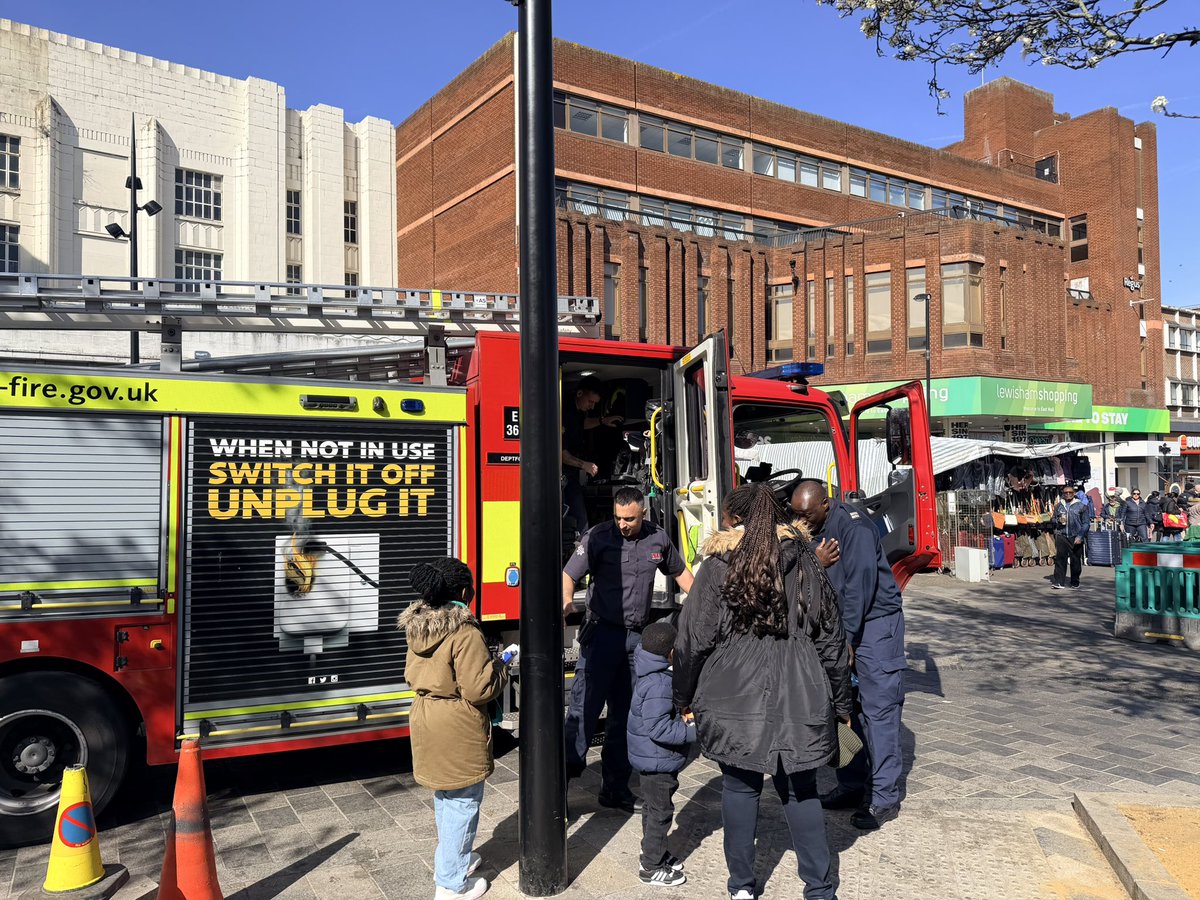 LFB Lewisham tweet media