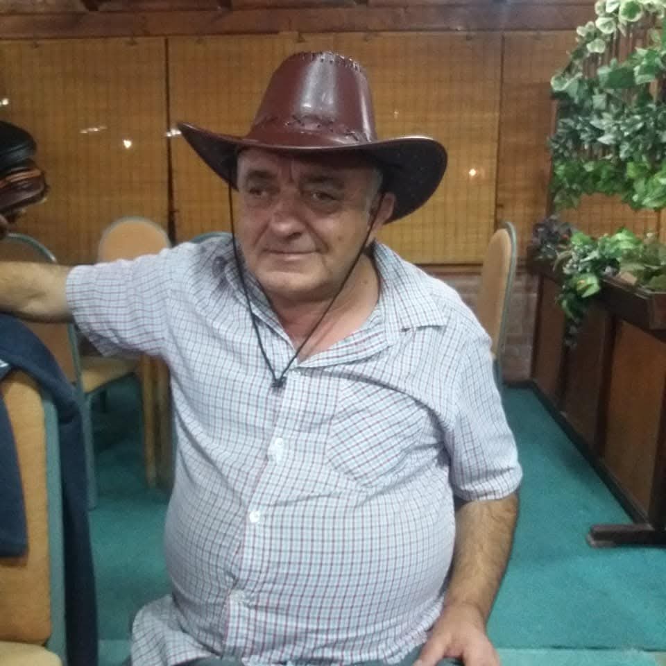 Mr. Srđan tweet media