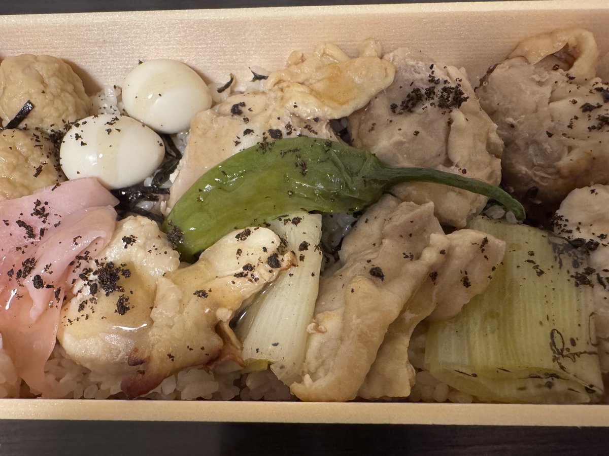 okachansakura's tweet photo. #岡山　#焼き鳥　#面接　#体験
🤤今日のお弁当🍱
焼き鳥弁当🐔
さっぱり塩味美味しい😋😋😋
😾土曜日連休中日✨本日もお仕事のみなさま方頑張ってまいりましょうね😺 https://t.co/FdORfSYghI
