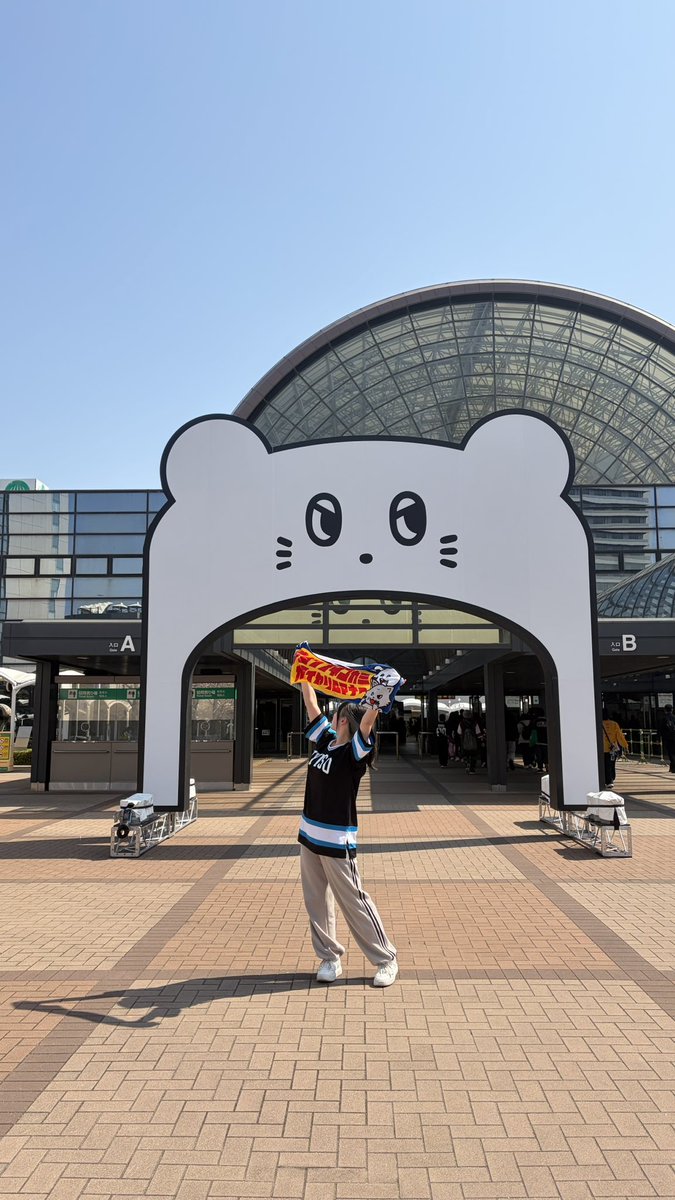 リリィ tweet media