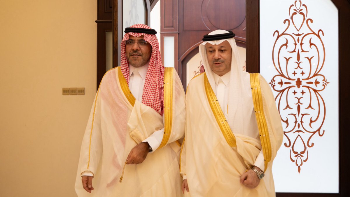 أســرة آل مـلــحــم tweet media