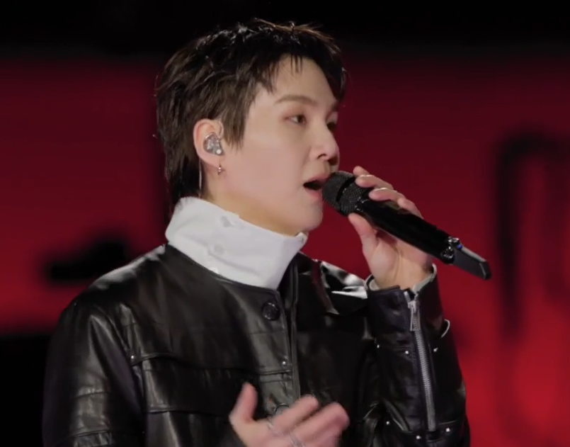 About Music tweet media