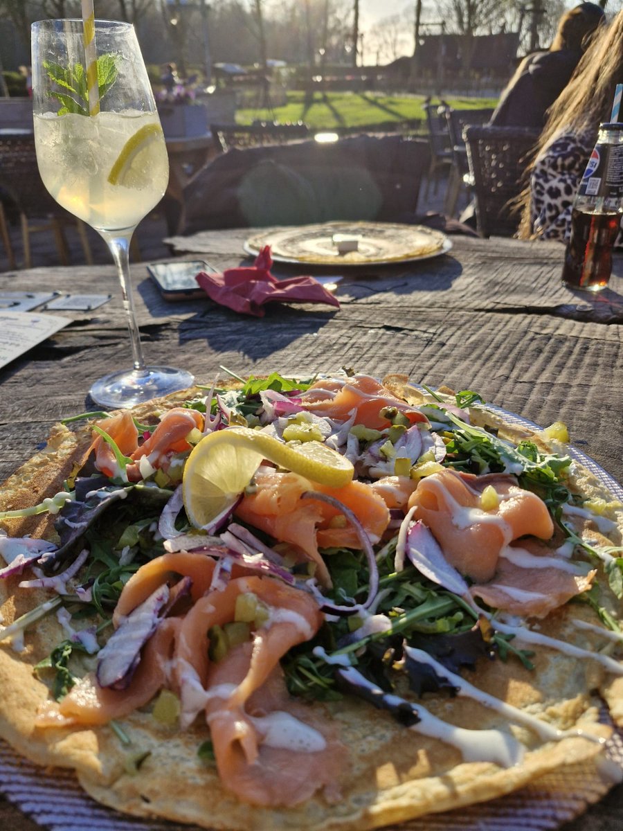 A Dutchman in a Muslim country tweet media