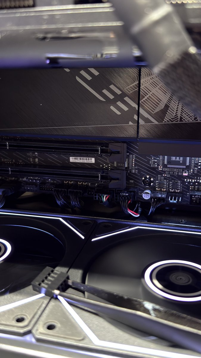 Rayan Qj tweet media