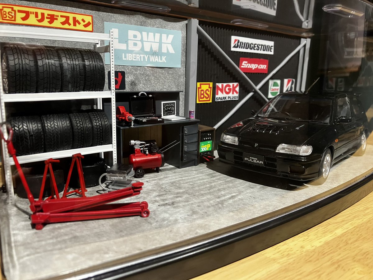 MaRQuEE tweet media